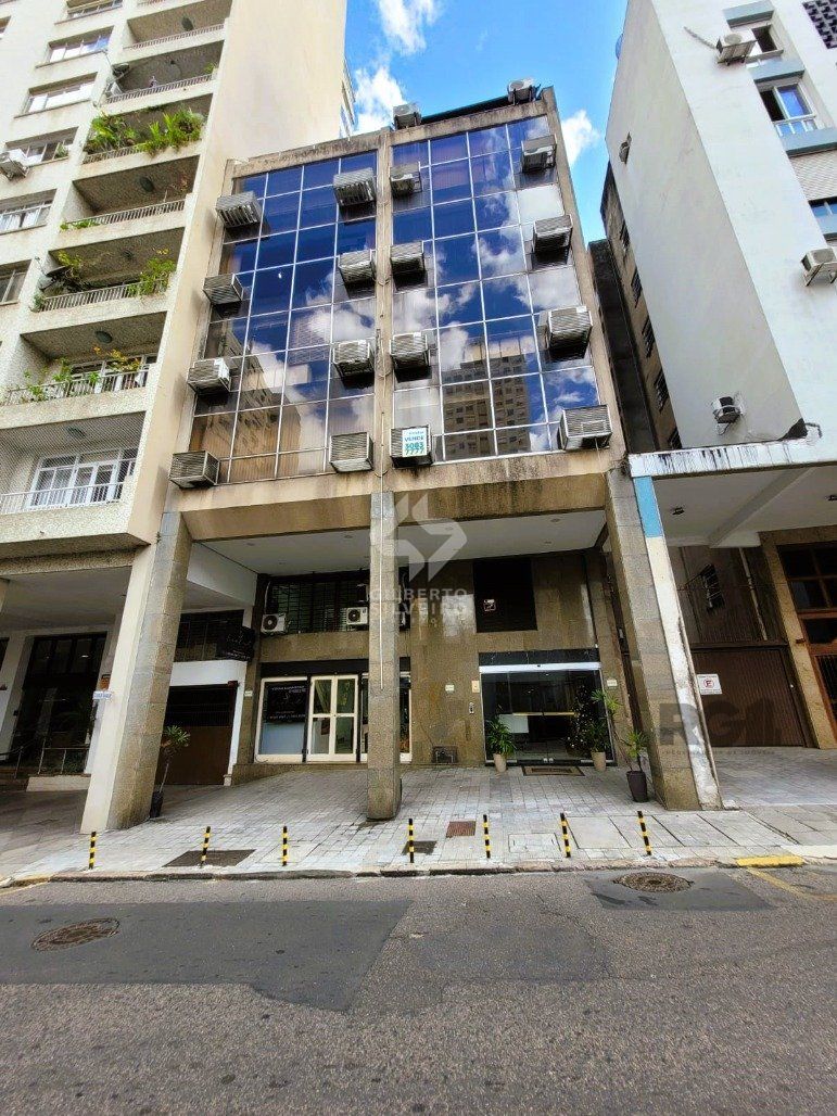 EXCELENTE SALA COMERCIAL NO CENTRO DA CIDADE DE PORTO ALEGRE