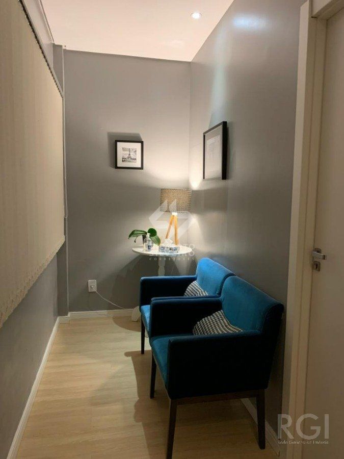 Sala Comercial à venda, 38m², Petrópolis - Porto Alegre