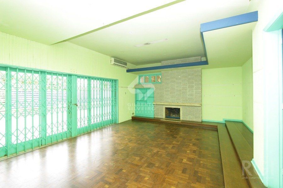 Casa 5 quartos à venda, 400m², Rio Branco - Porto Alegre