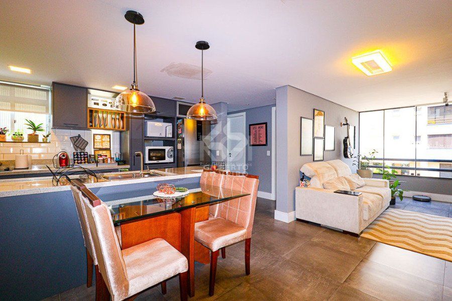 Apartamento para Venda - 73.22m², 2 dormitórios, sendo 1 suites, 1 vaga - Mont Serrat