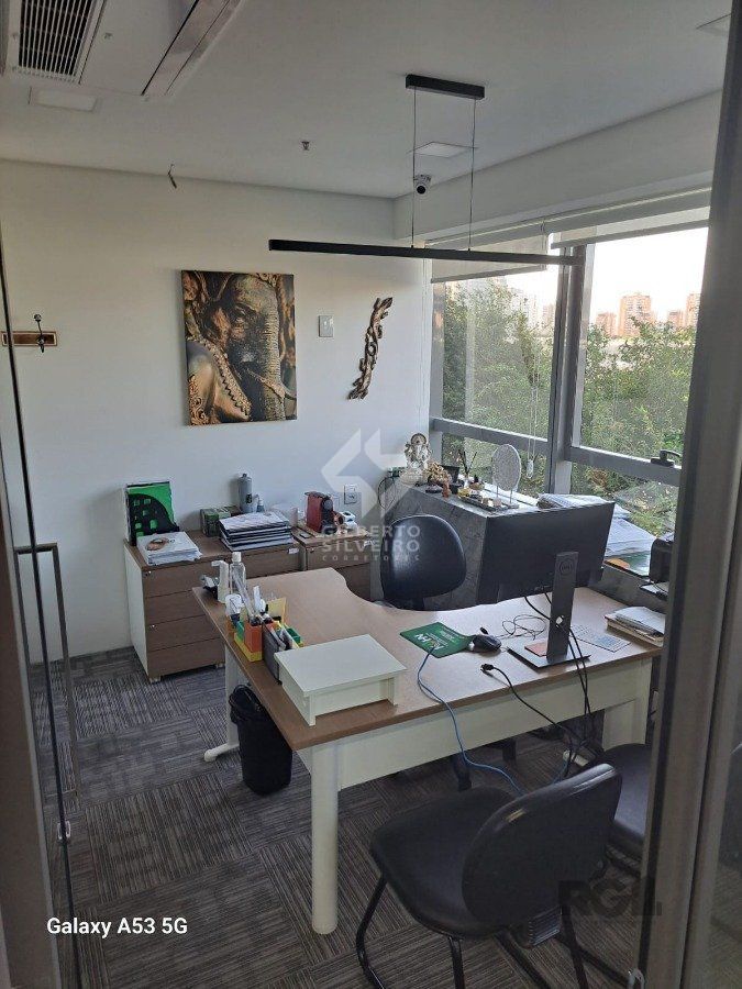 Sala Comercial, à venda, 81 m², Chácara das Pedras - Porto Alegre — foto 3