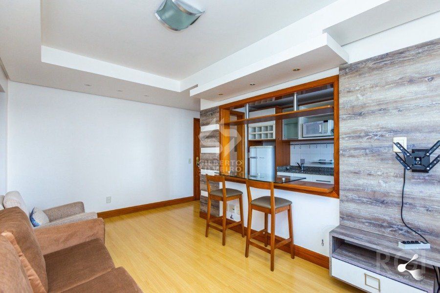 Apartamento com 1 dormitório Garagem e Elevador à venda na Boa Vista Porto Alegre RS