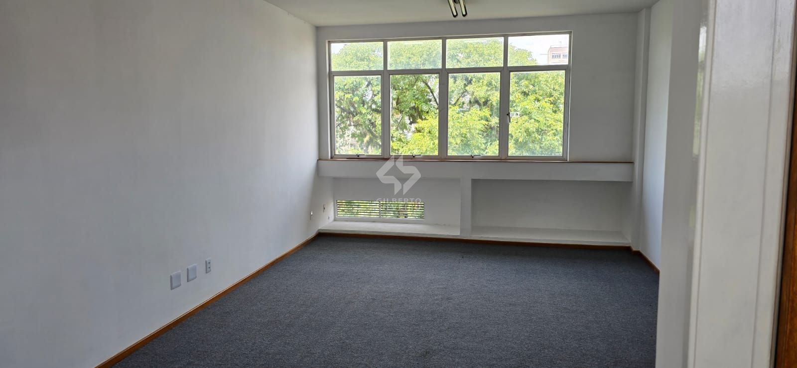 Sala Comercial, 1 sala, à venda, 36 m², São Geraldo - Porto Alegre — foto 2
