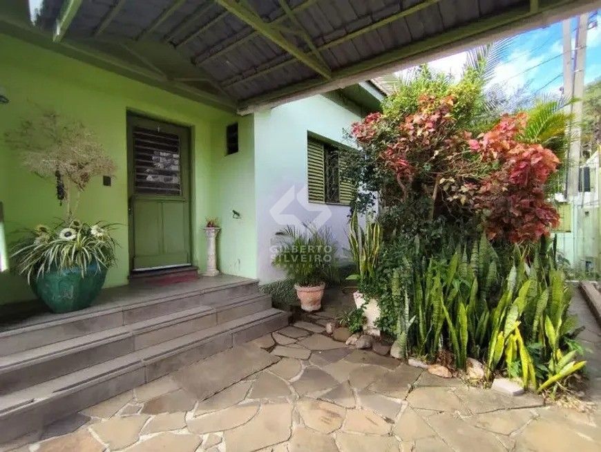 Casa 3 dormitórios no bairro Menino Deus em Porto Alegre para Alugar