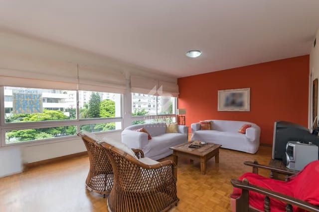 Apartamento 4 dorms à venda Rua Vinte e Quatro de Outubro, Moinhos de Vento - Porto Alegre