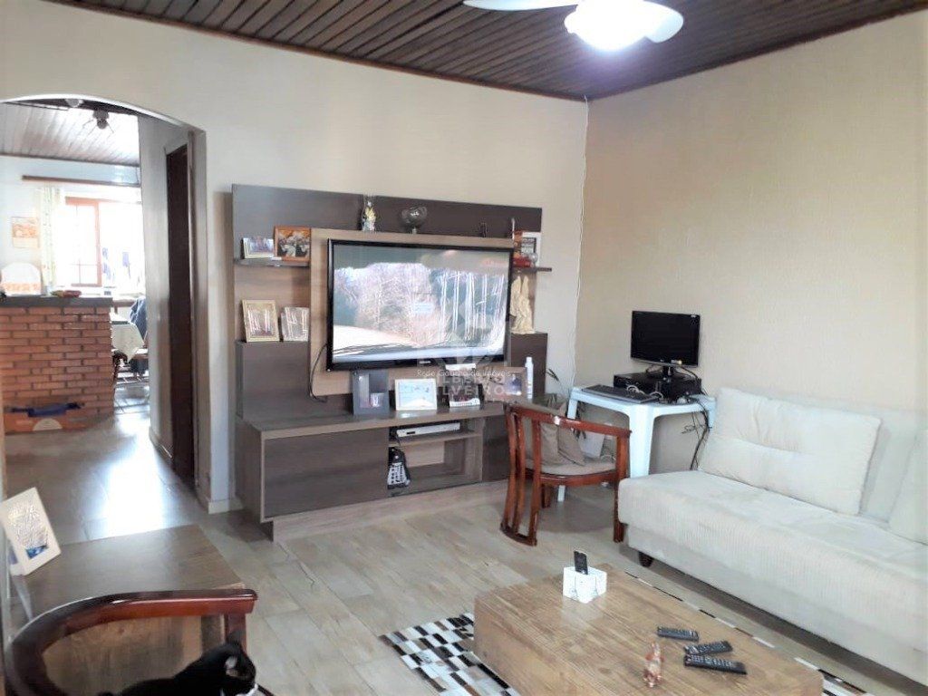 Casa para Venda - 90m², 2 dormitórios, 2 vagas - Cristal