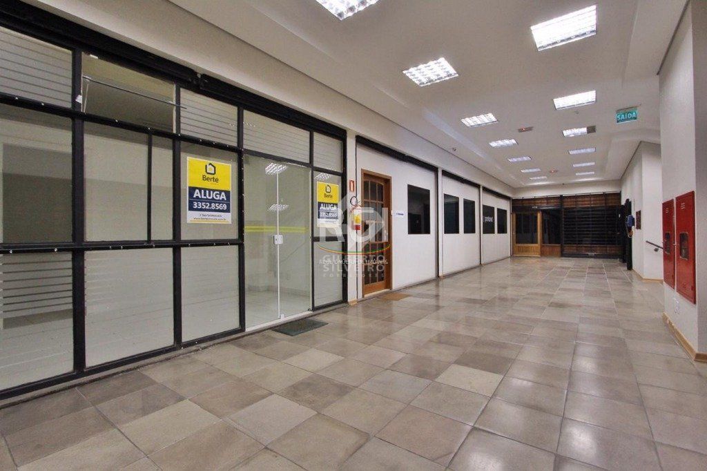Sala Comercial, à venda, 32 m², Teresópolis - Porto Alegre — foto 2
