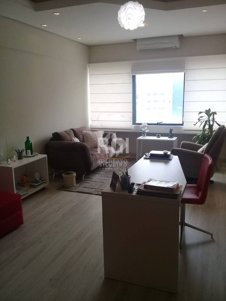 Conjunto/Sala para Venda - 31.28m², 0 dormitórios, Petrópolis