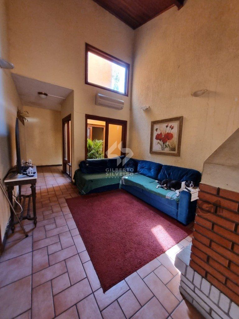 Casa 5 quartos à venda, 228m², Partenon - Porto Alegre