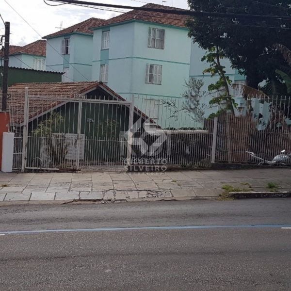 Casa 4 quartos à venda, 164m², Cavalhada - Porto Alegre