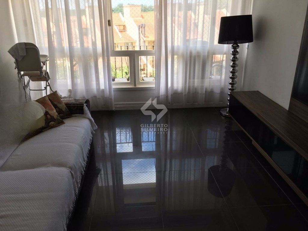 Apartamento de 3 dormitórios à venda no Bairro Jardim Sabará - Porto Alegre