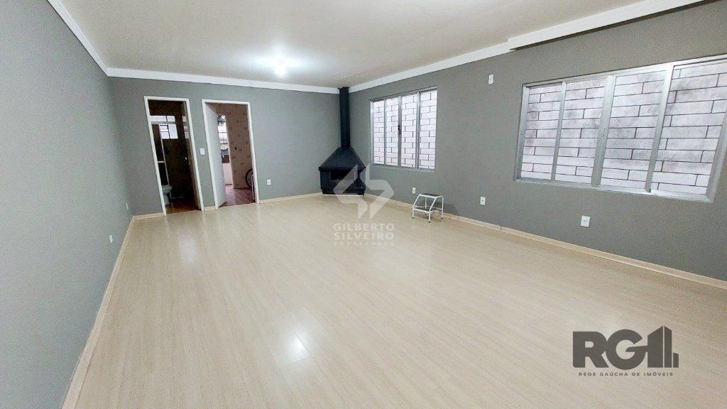 Casa 3 quartos à venda, 200m², Azenha - Porto Alegre
