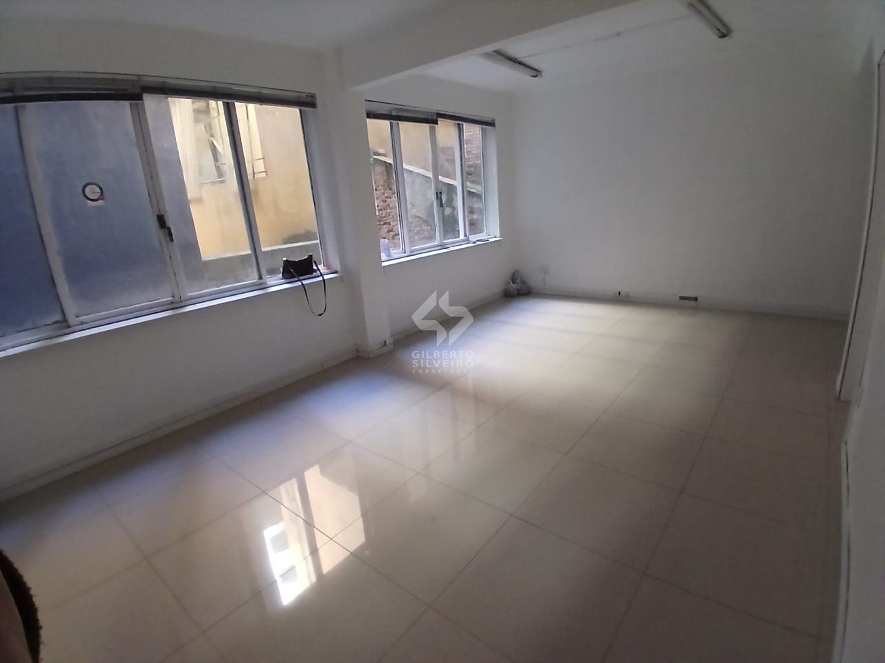 Conjunto Comercial, 1 sala, à venda, 40 m², Centro Histórico - Porto Alegre — foto 3