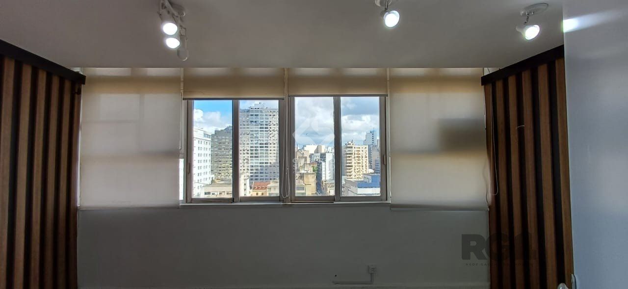 Sala Comercial, à venda, 50 m², Centro Histórico - Porto Alegre — foto 3