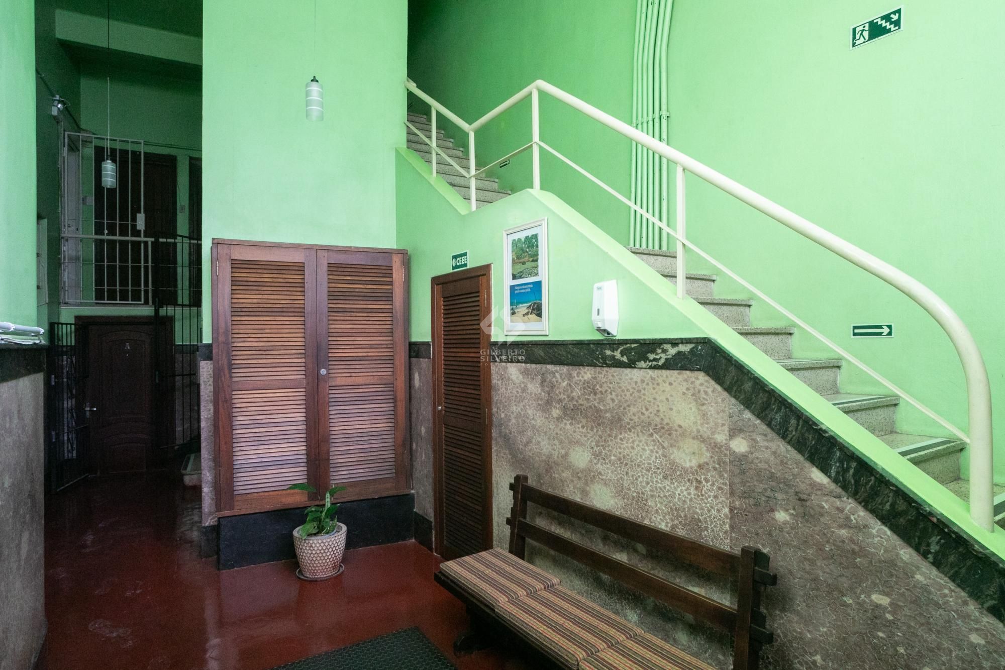 Kitnet, à venda, 24 m², Centro Histórico - Porto Alegre — foto 3