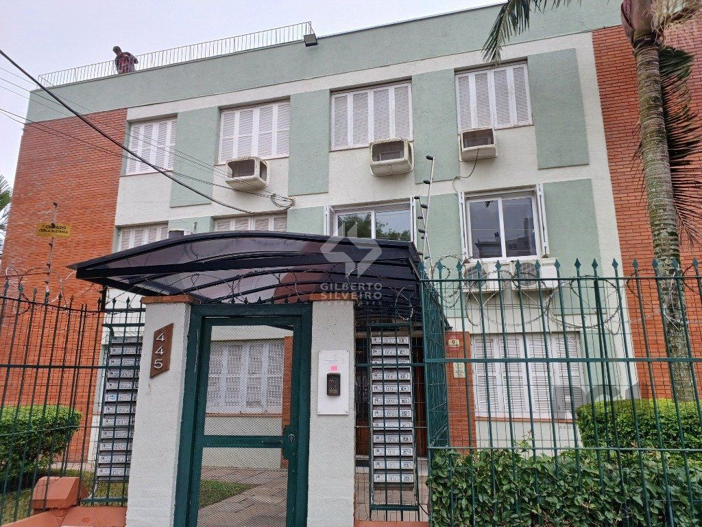 3D ensolarado e com vaga.