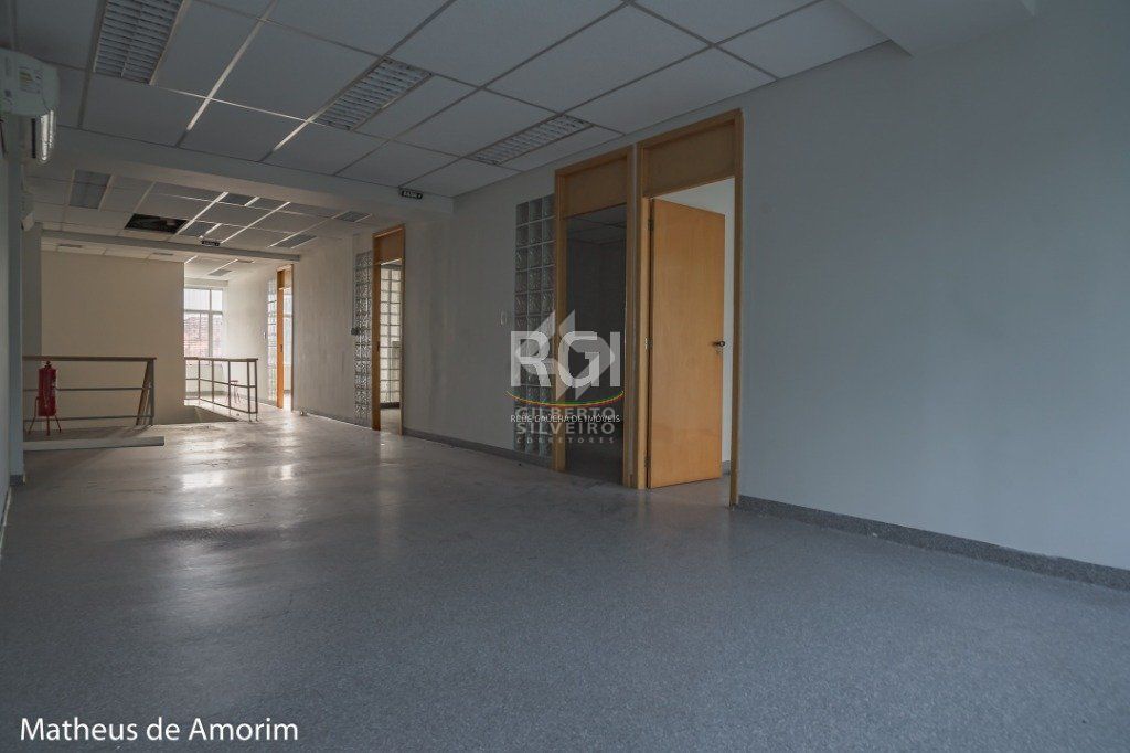 Loja para Venda - 253.09m², 0 dormitórios, Auxiliadora