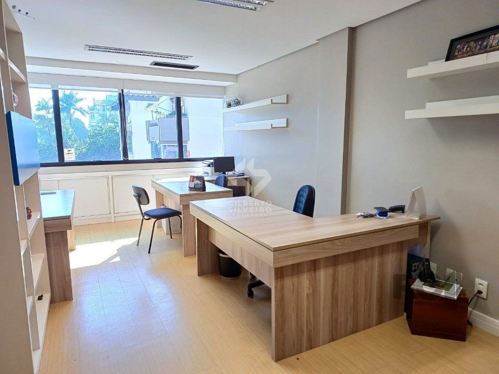 Sala comercial mobiliada