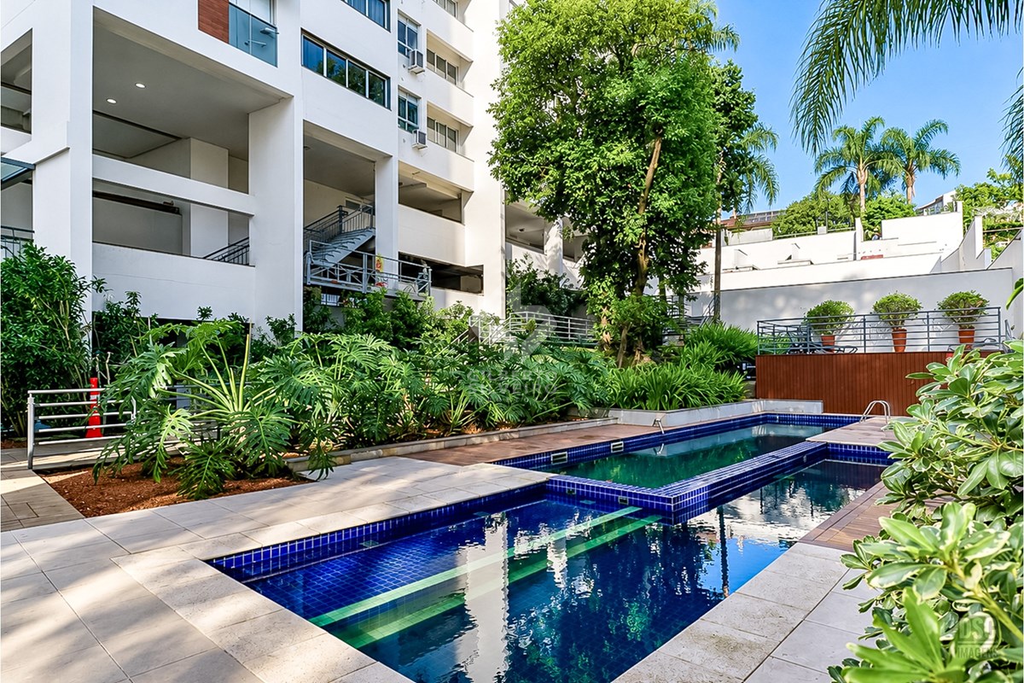 4g28pfbcrgn1wvkgff8tuo3ucysv.jpeg