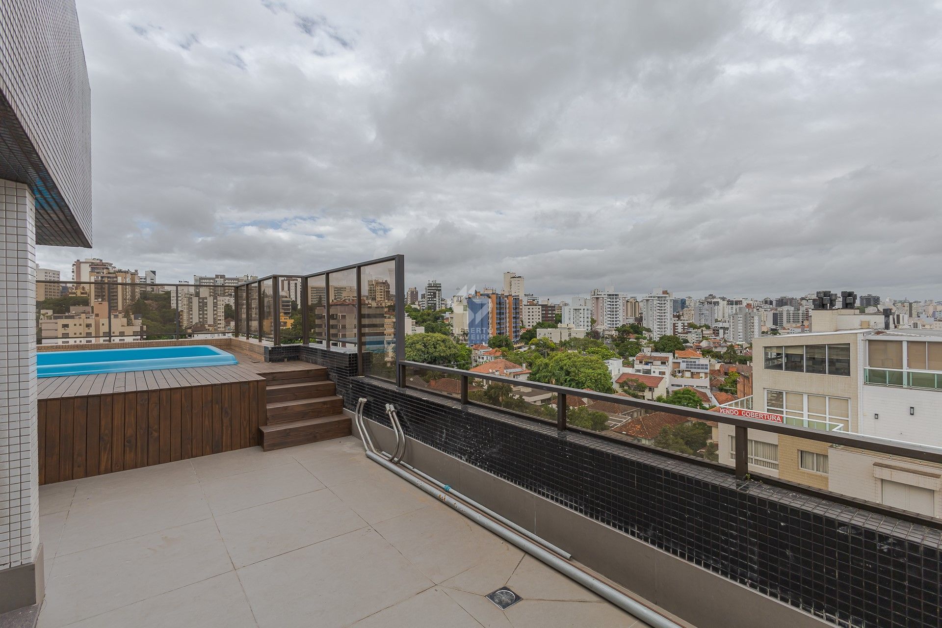 Cobertura, 3 quartos, à venda, 211 m², São João - Porto Alegre — foto 2