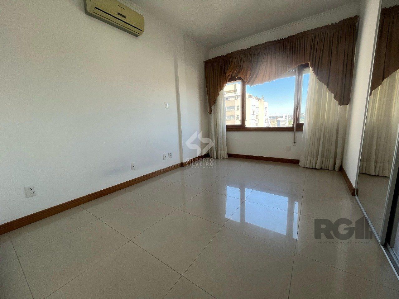 Apartamento, 3 quartos, à venda, 140 m², Centro - Porto Alegre — foto 5
