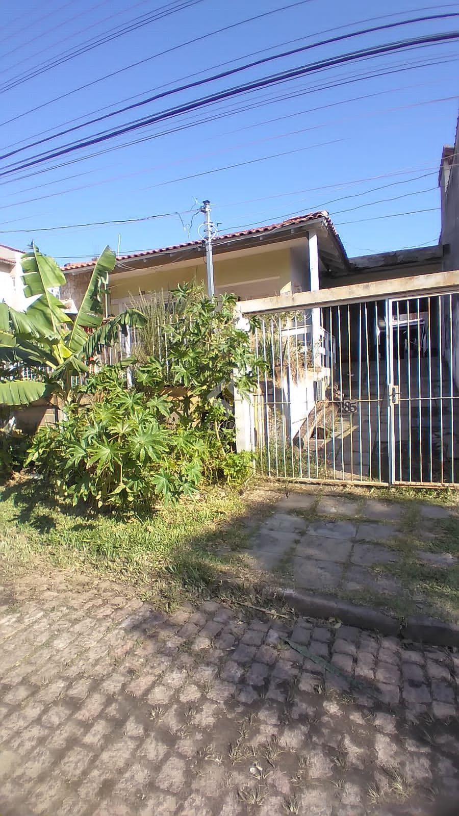 Casa no Bairro Ipanema - 2 Dormitórios
