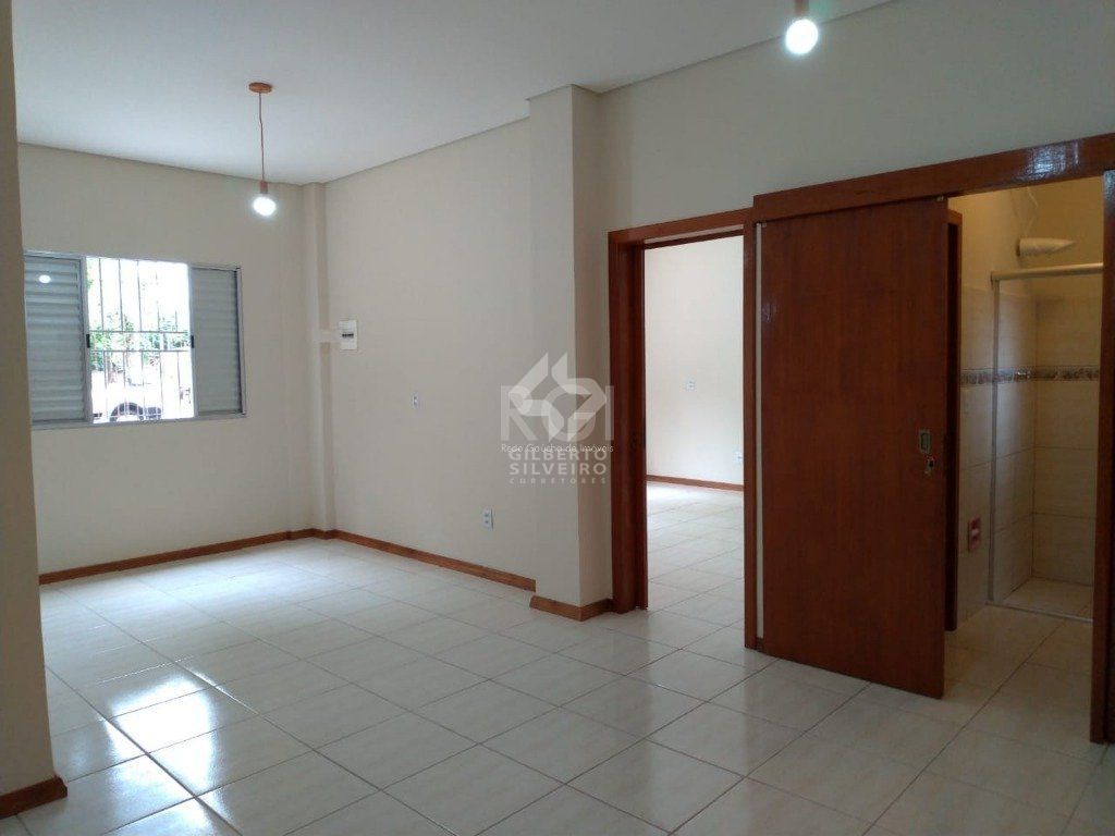Apartamento de 4 dormitórios, sendo 2 suites, no bairro Petrópolis