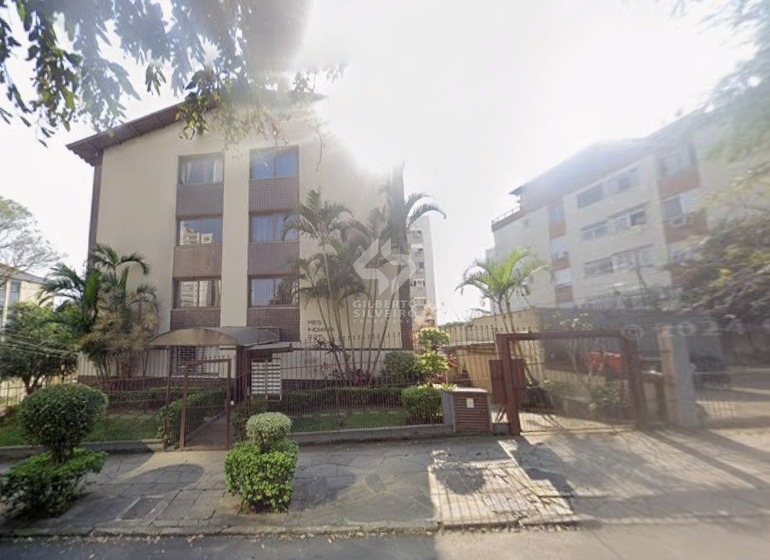 Apartamento no bairro Vila Ipiranga de 2 dormitórios e vaga