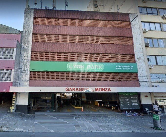Box de garagem no Centro