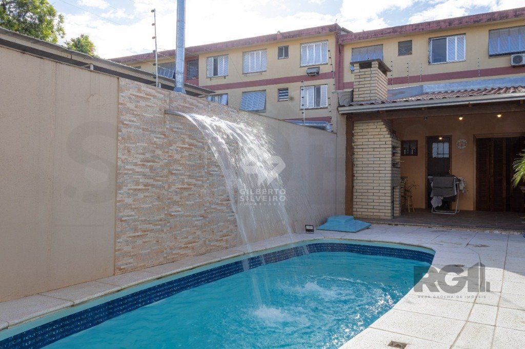 Casa para Venda 3 dormitórios no Partenon