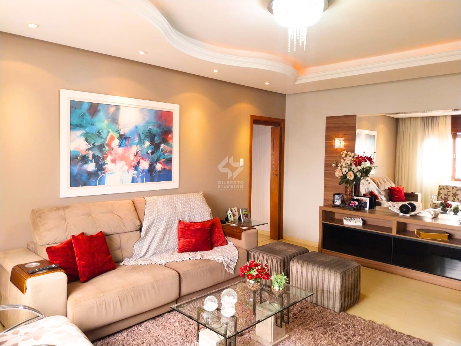 Apartamento de 102m²e 3 dormitórios no Bairro São Geraldo