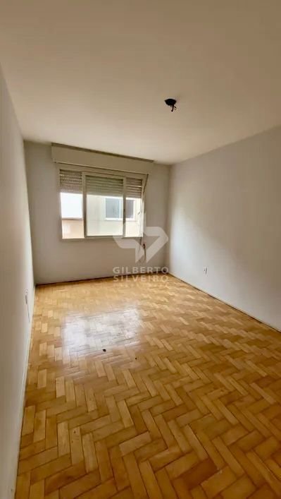 APARTAMENTO, 2 DORMITÓRIOS NO BAIRRO AZENHA EM PORTO ALEGRE PARA COMPRAR