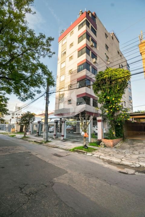 Cobertura 2 Dormitórios com Elevador, Terraço e Churrasqueira no Sarandi