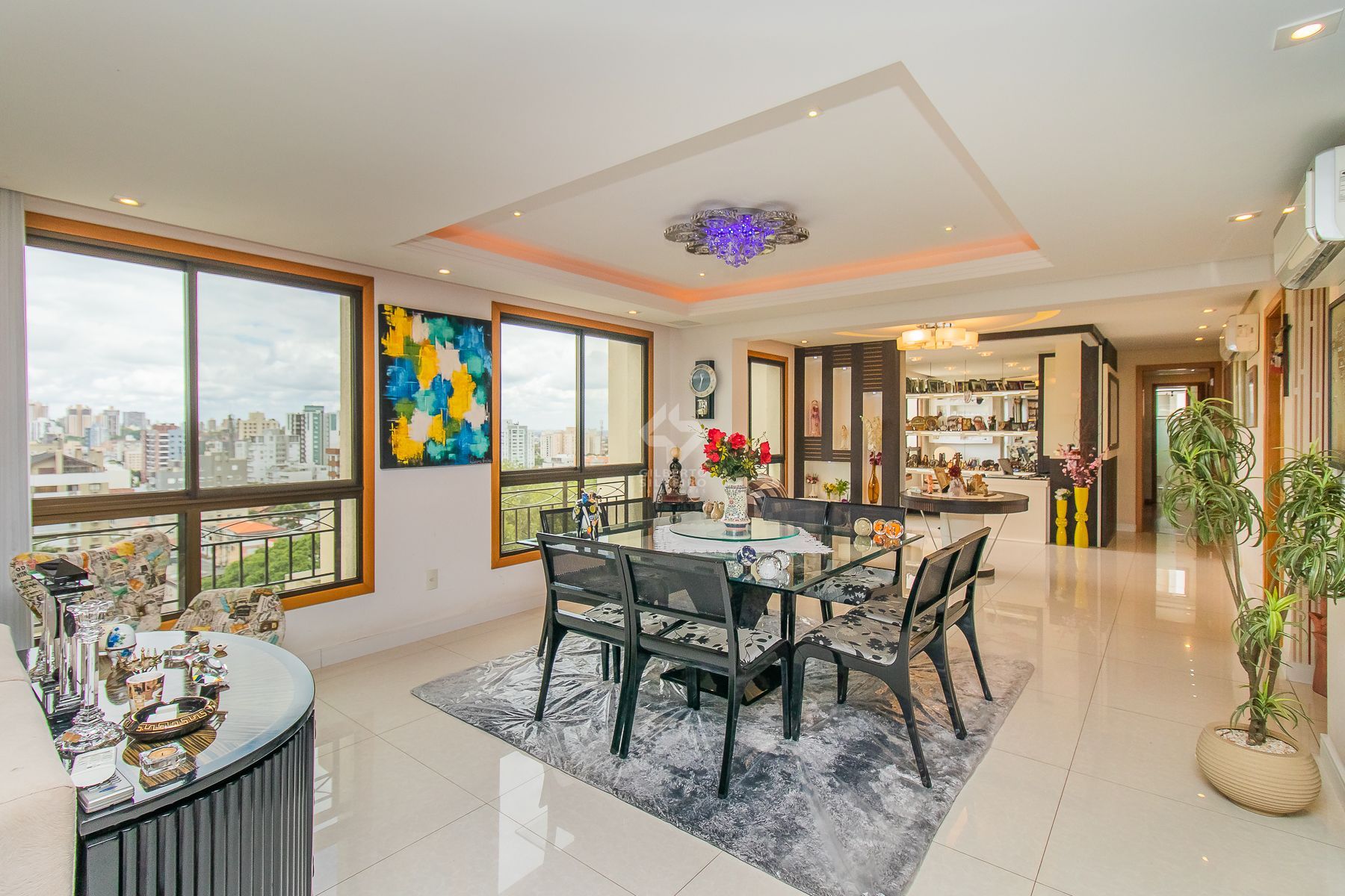 Apartamento, 3 quartos, à venda, 196 m², Passo da Areia - Porto Alegre — foto 2