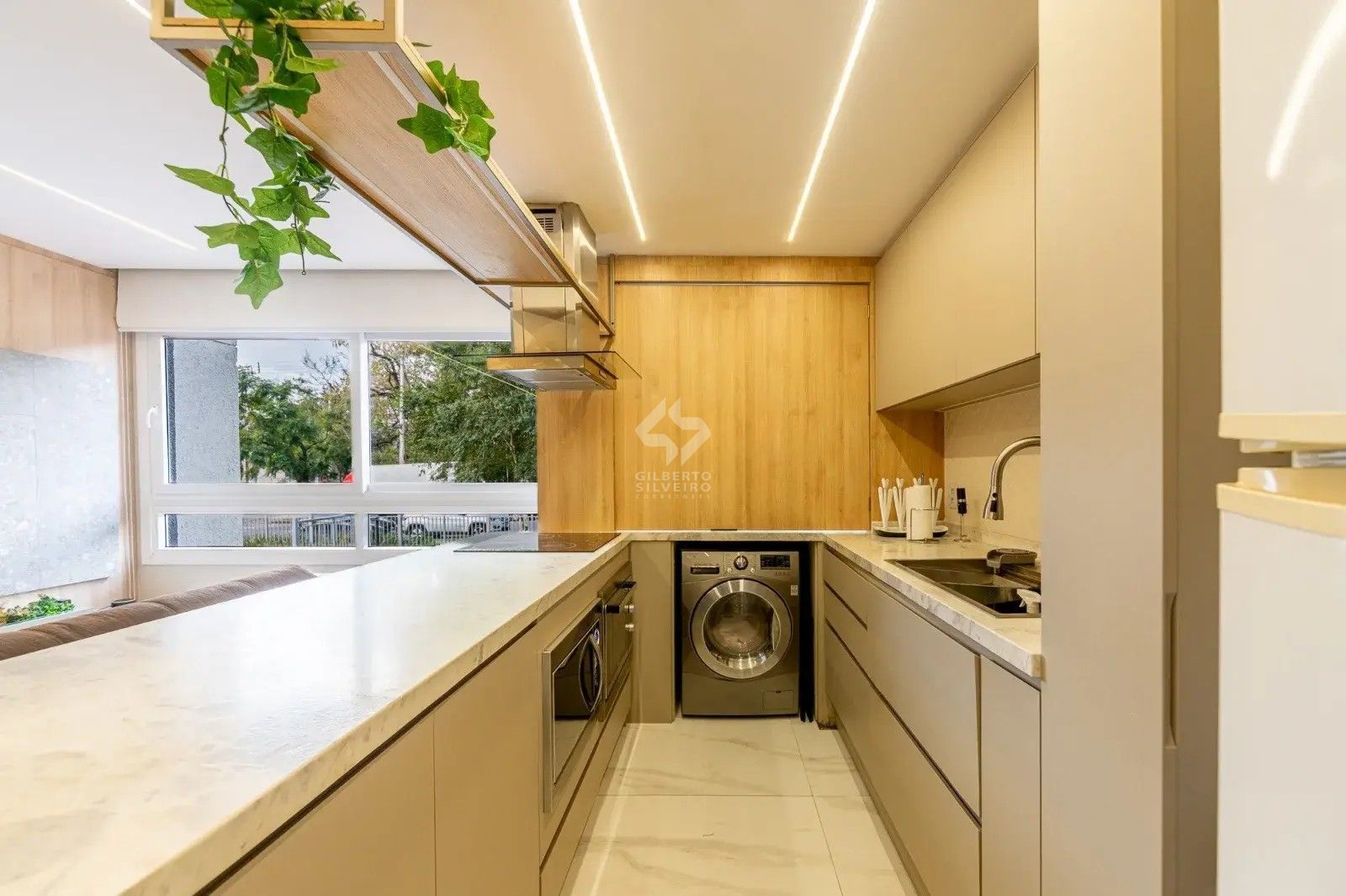 Grand Park Lindóia 81m² 3 dormitórios suíte e lavado com vaga dupla decorado