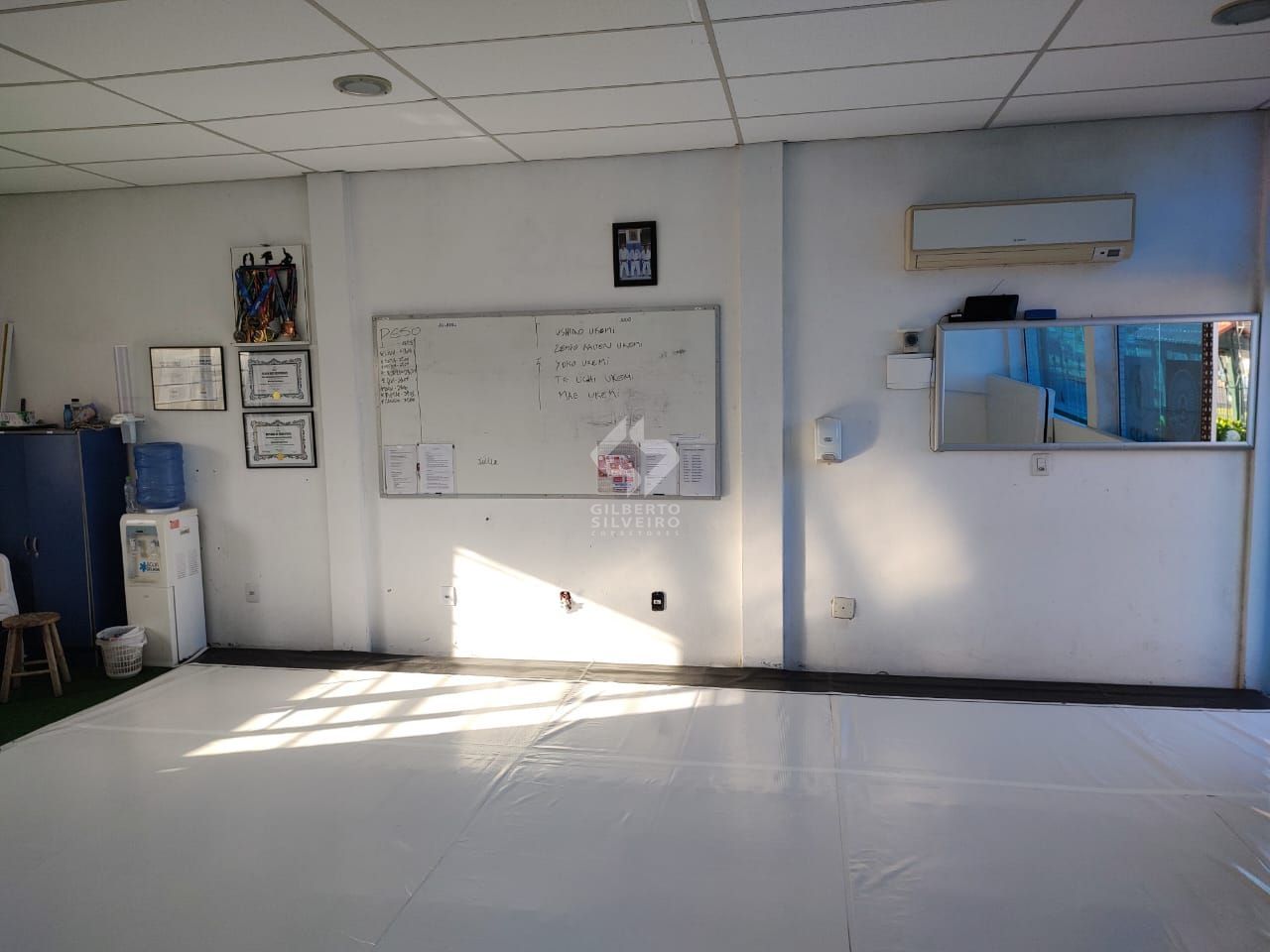 Loja, 1 sala, à venda, 80 m², Hípica - Porto Alegre — foto 2