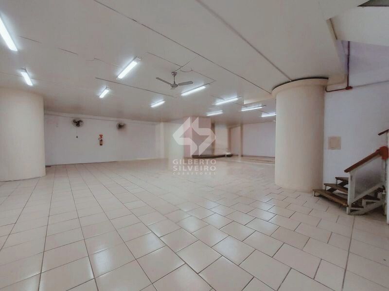 Ótima Loja térrea ed. Formac tv. Leonardo truda centro histórico