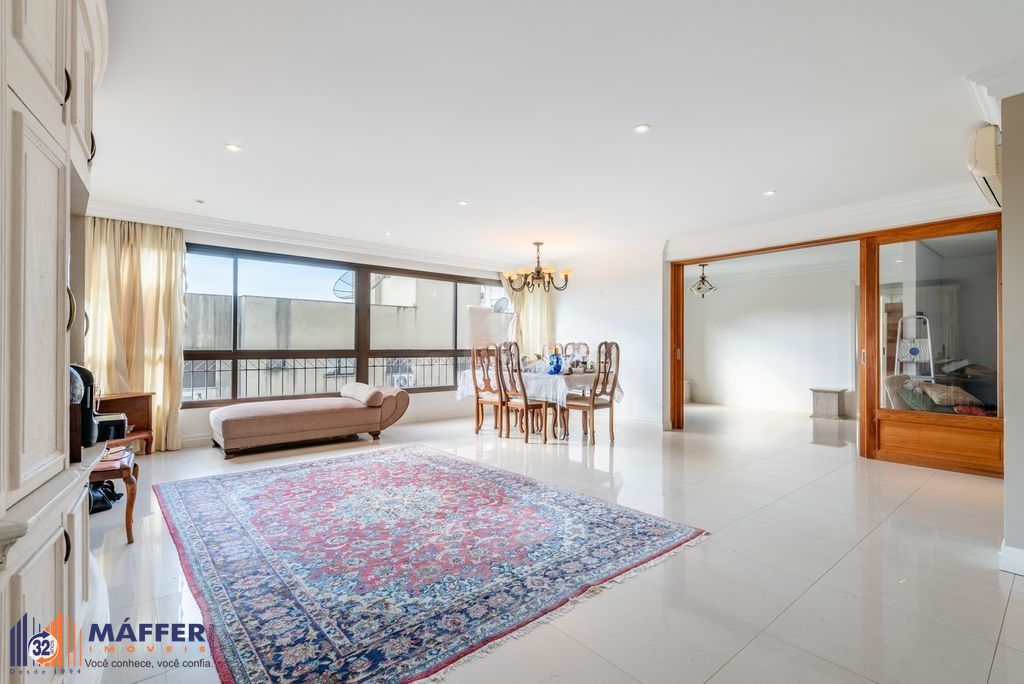 Apartamento espaçoso e confortável no bairro Mont Serrat