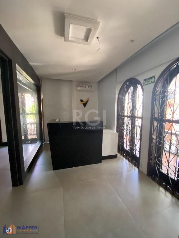 Excelente Casa Comercial Reformada Para comprar  - Partenon - Porto Alegre/RS