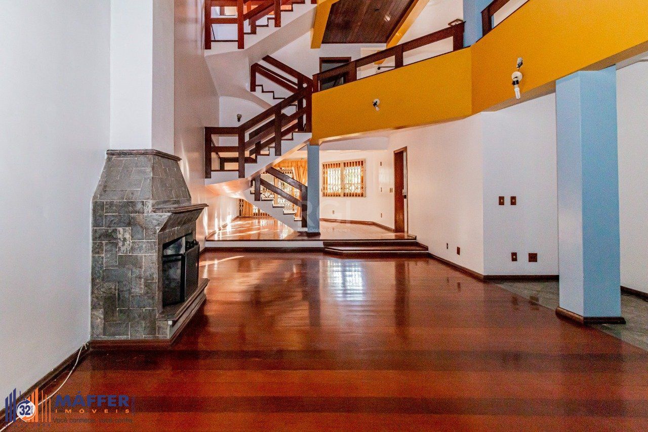 Casa para Venda - 431m², 4 dormitórios, sendo 2 suites, 3 vagas - Jardim Itu Sabará