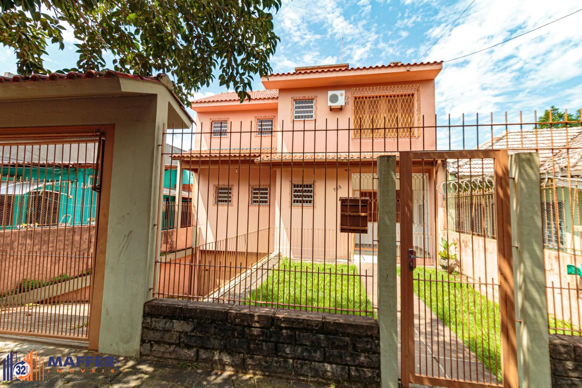 Casa, 3 quartos, 259 m² - Foto 2