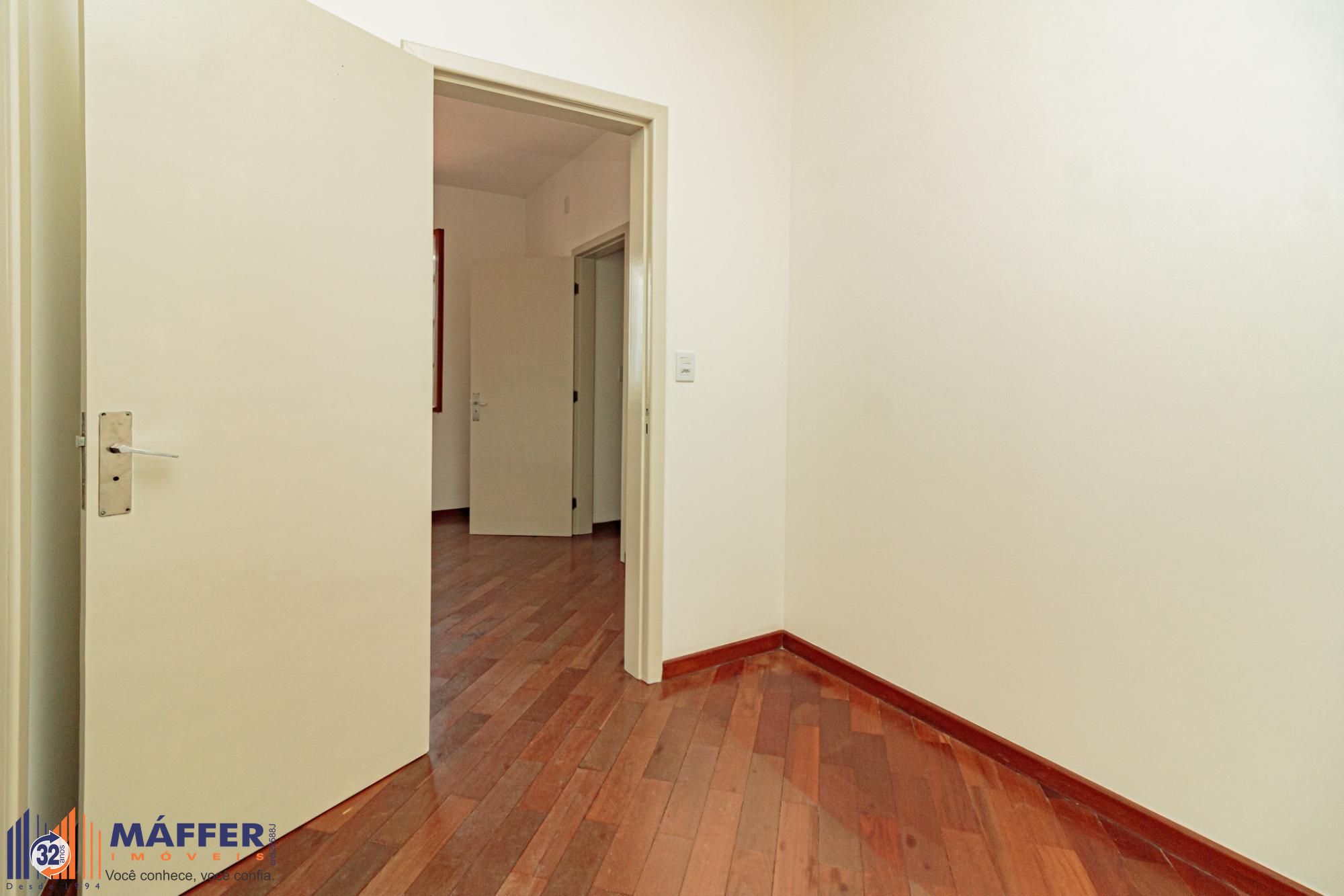 Casa, 3 quartos, 259 m² - Foto 56