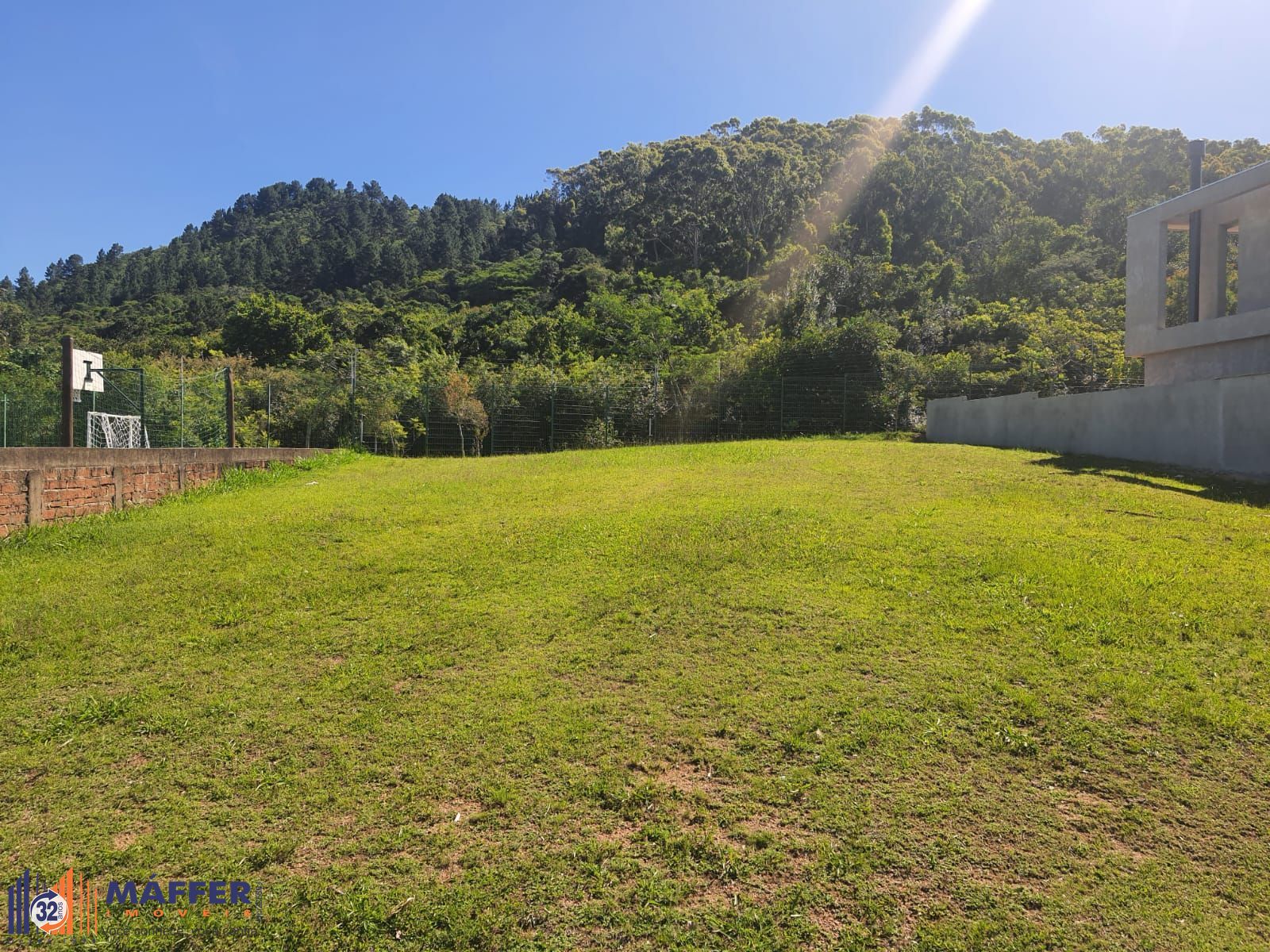 Terremo plano com 708m² - Fundos App - Alphaville Porto Alegre
