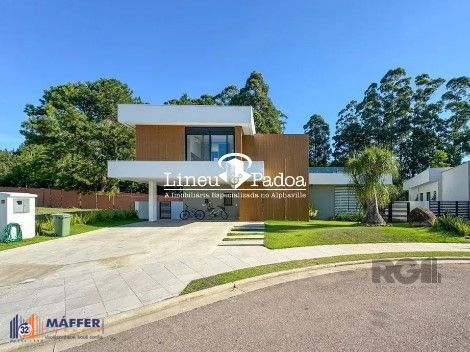 Casa com 4 suites