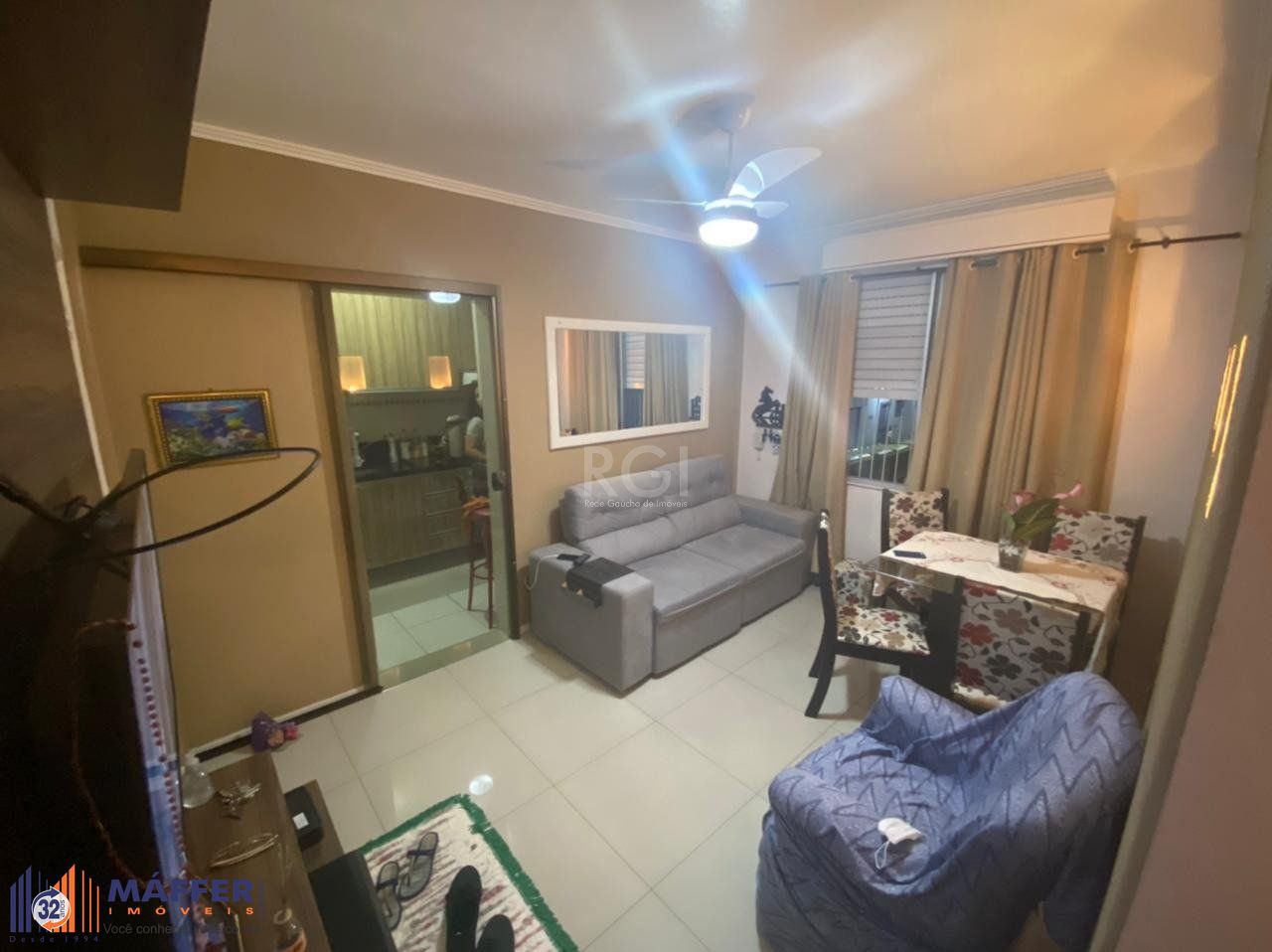 Apartamento para Venda - 47.62m², 2 dormitórios, 1 vaga - Cristal, Porto Alegre