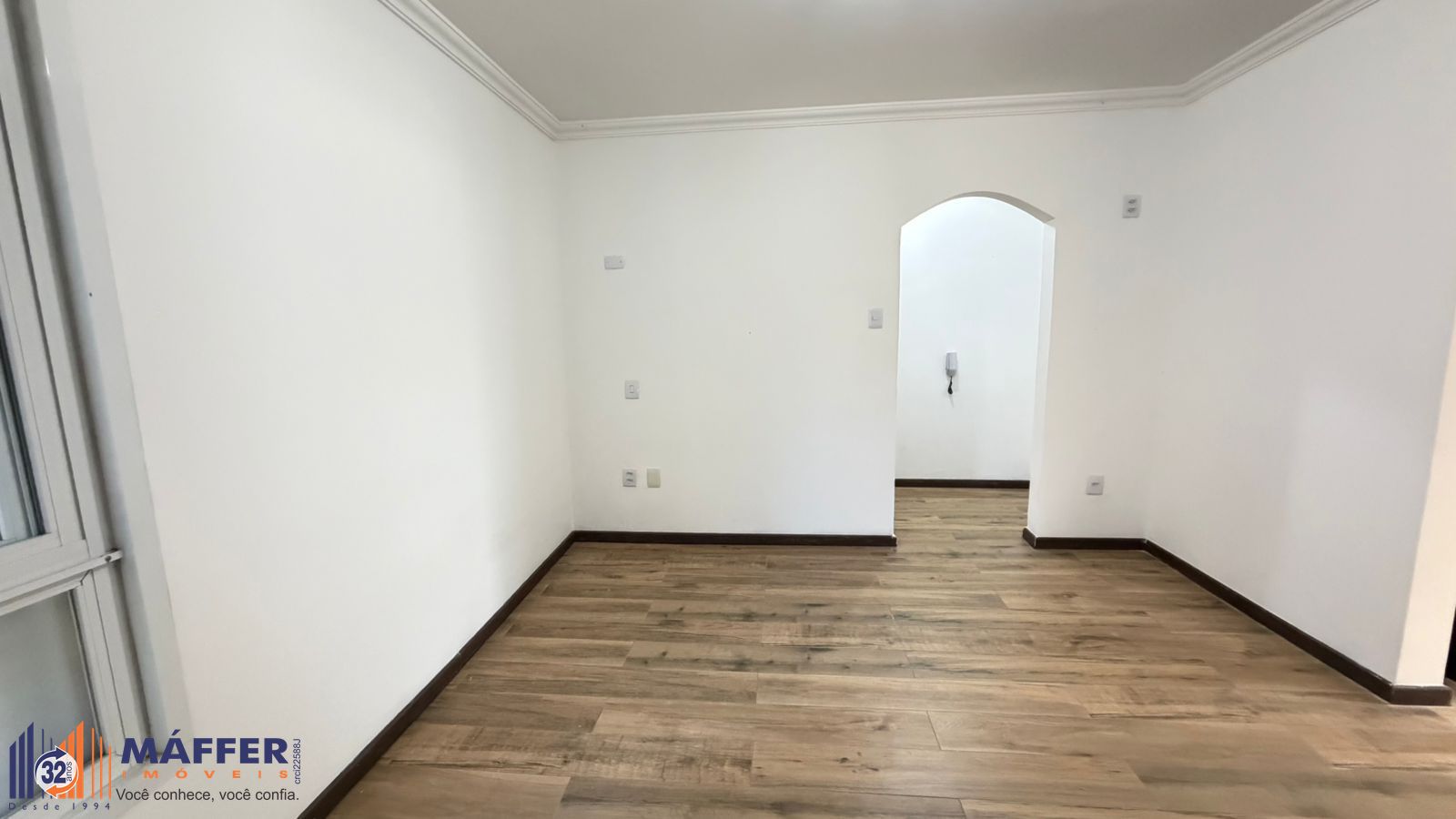 Apartamento de 2 dormitórios com vista para o Marinha no bairro Menino Deus em Porto Alegre/RS