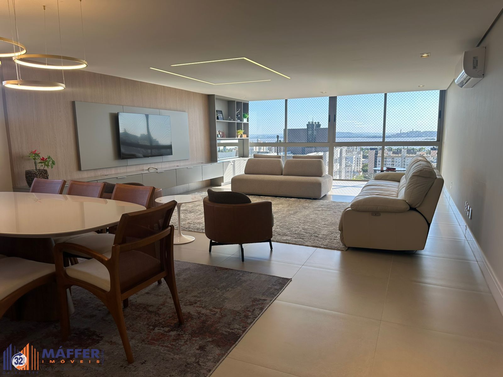 Apartamento, 3 quartos, 136 m² - Foto 1