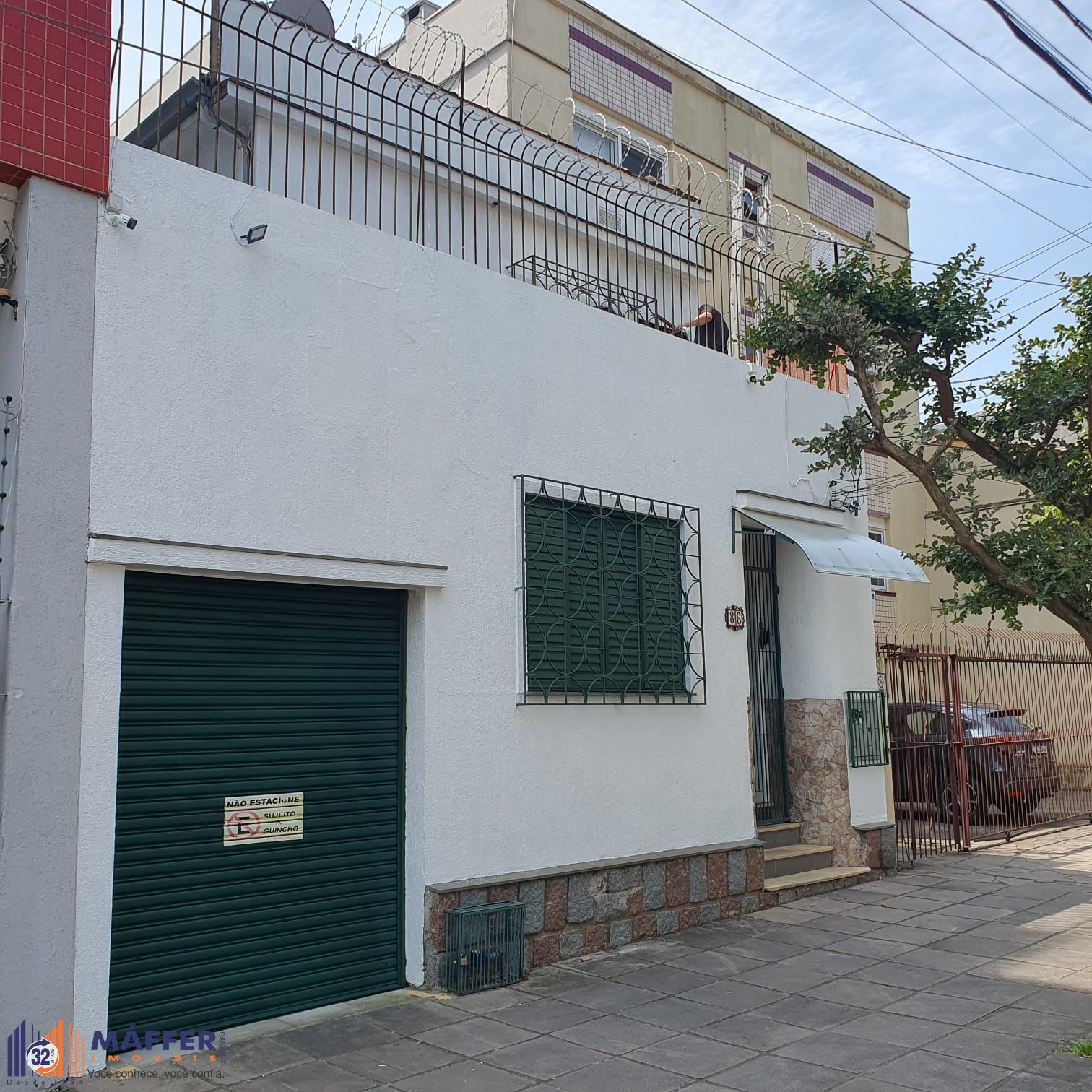 Casa, 3 quartos, 245 m² - Foto 1
