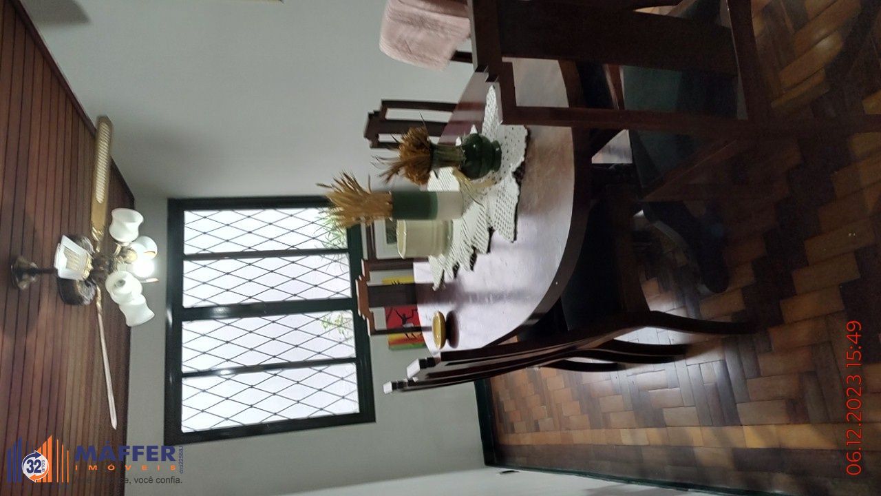 Casa, 3 quartos, 245 m² - Foto 15