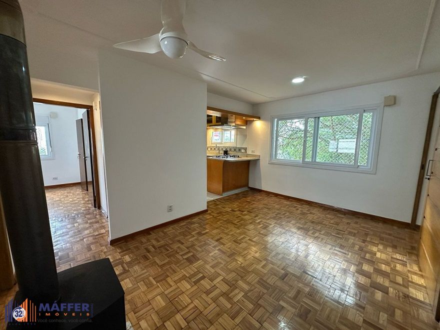Apartamento 2 quartos, 1 suite, no Bairro Cidade Baixa. Em frente a Redenção com elevador e vaga